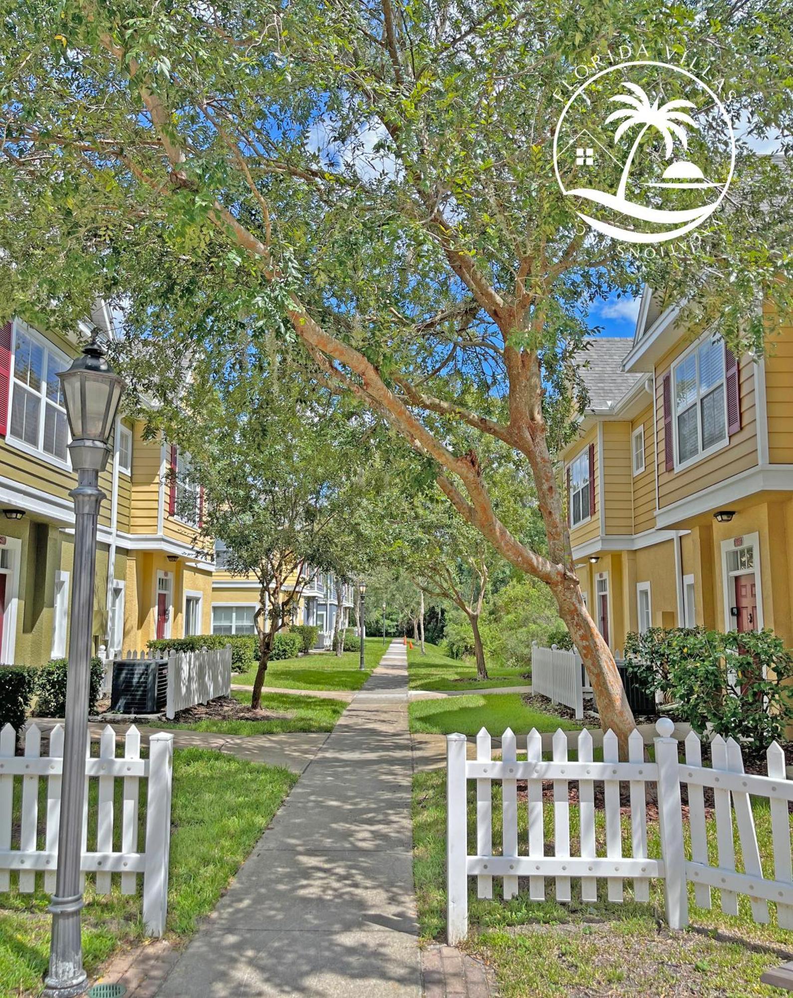 Villas At Seven Dwarfs - Close To Disney Kissimmee Exterior photo